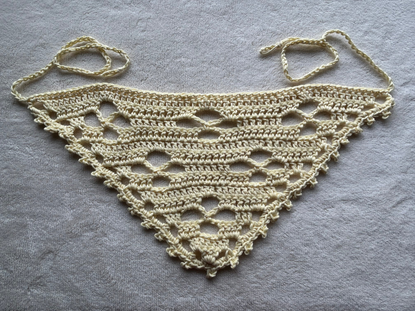 Lacy Bandana