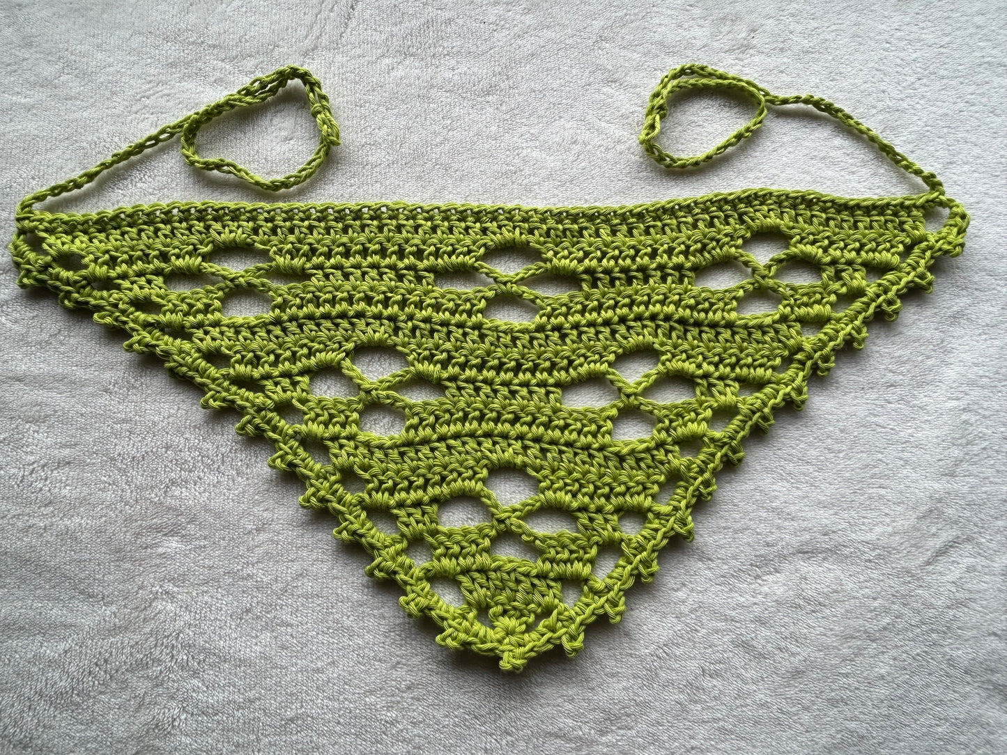Lacy Bandana